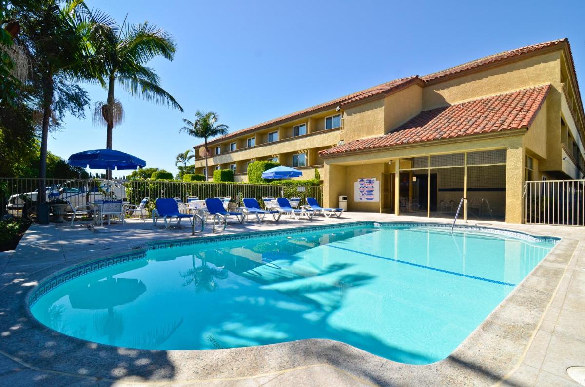 Best Western Plus Newport Mesa Inn
